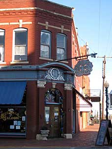 Blue Bell Saloon, 1903