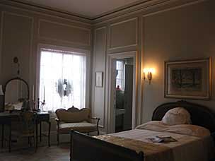 Guest bed room, Marland Estate, Ponca City, Oklahoma