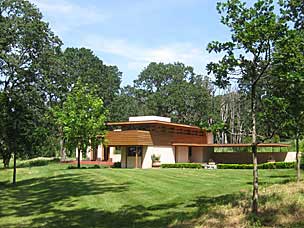 Frank Lloyd Wright's Gordon House at the Oregon Garden