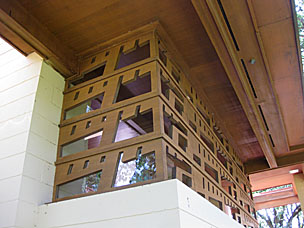 Frank Lloyd Wright's Gordon House at the Oregon Garden