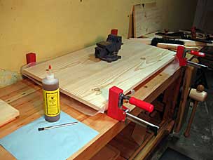 Gluing panel for tool chest side