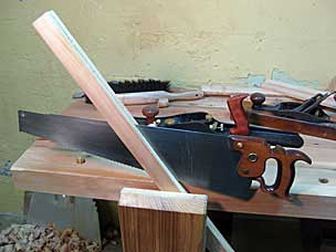 Resawing board for upper tool chest tray