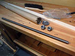 Acme threaded rod and nuts for moxon vise