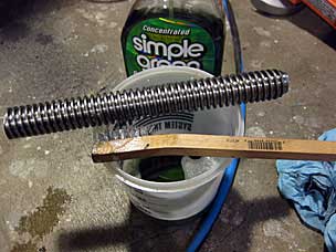 Cleaning acme threaded rod