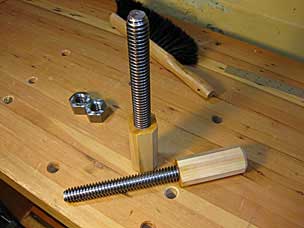 Moxon vise screws