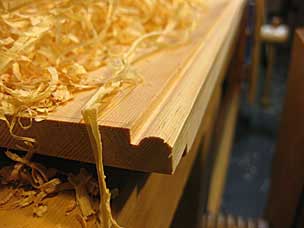 Detail of side bead in yellow pine