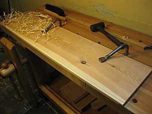 Side bead on front board of six board chest