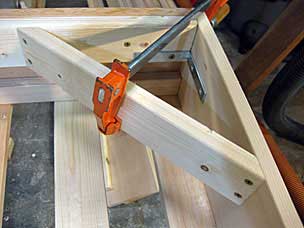 Adding 1x3 braces to mattress frame